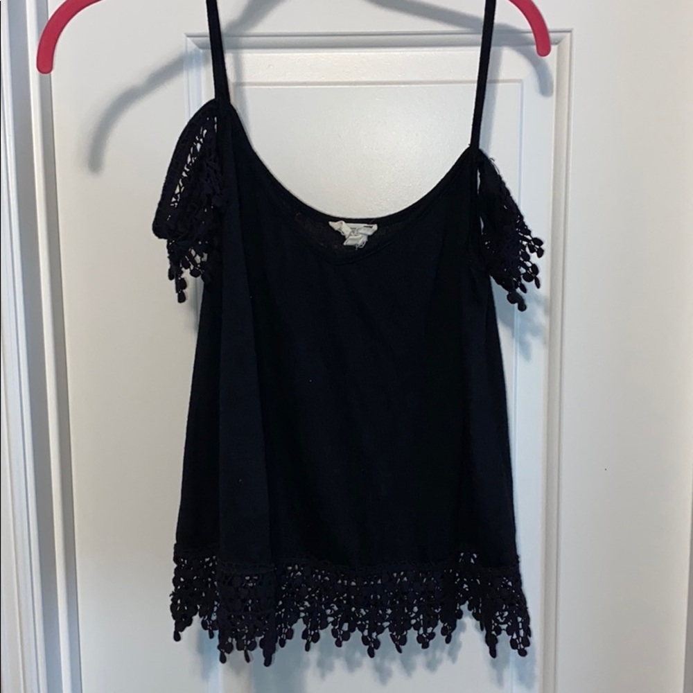 LA Hearts Off the shoulder tank top